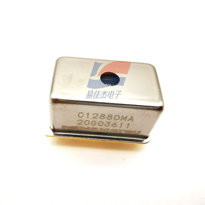 YJJ C12880MA الحساسية العالية المدمجة للغاية مقياس الطيف المجهري بحجم أطراف الأصابع نطاق الاستجابة الطيفية 340-780 نسمة