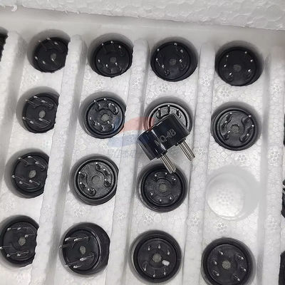 مستشعر غاز قابل للاشتعال طويل الأمد MQ-4B للصناعة 20C ± 2C Tem 55٪ ± 5٪ RH الرطوبة عمر 10 سنوات