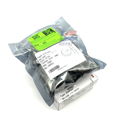 YJJ 2SS52M مستشعر Hall Magnetoresistive All-pole يحقق الكشف عن المسافات الطويلة إمدادات الطاقة خروج التيار