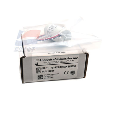 مستشعر الأكسجين PSR 11-75-KE8 مستعمل في المجال الطبي، يوفر بيانات لدعم التحكم في إمداد الأكسجين في العمليات الطبية.